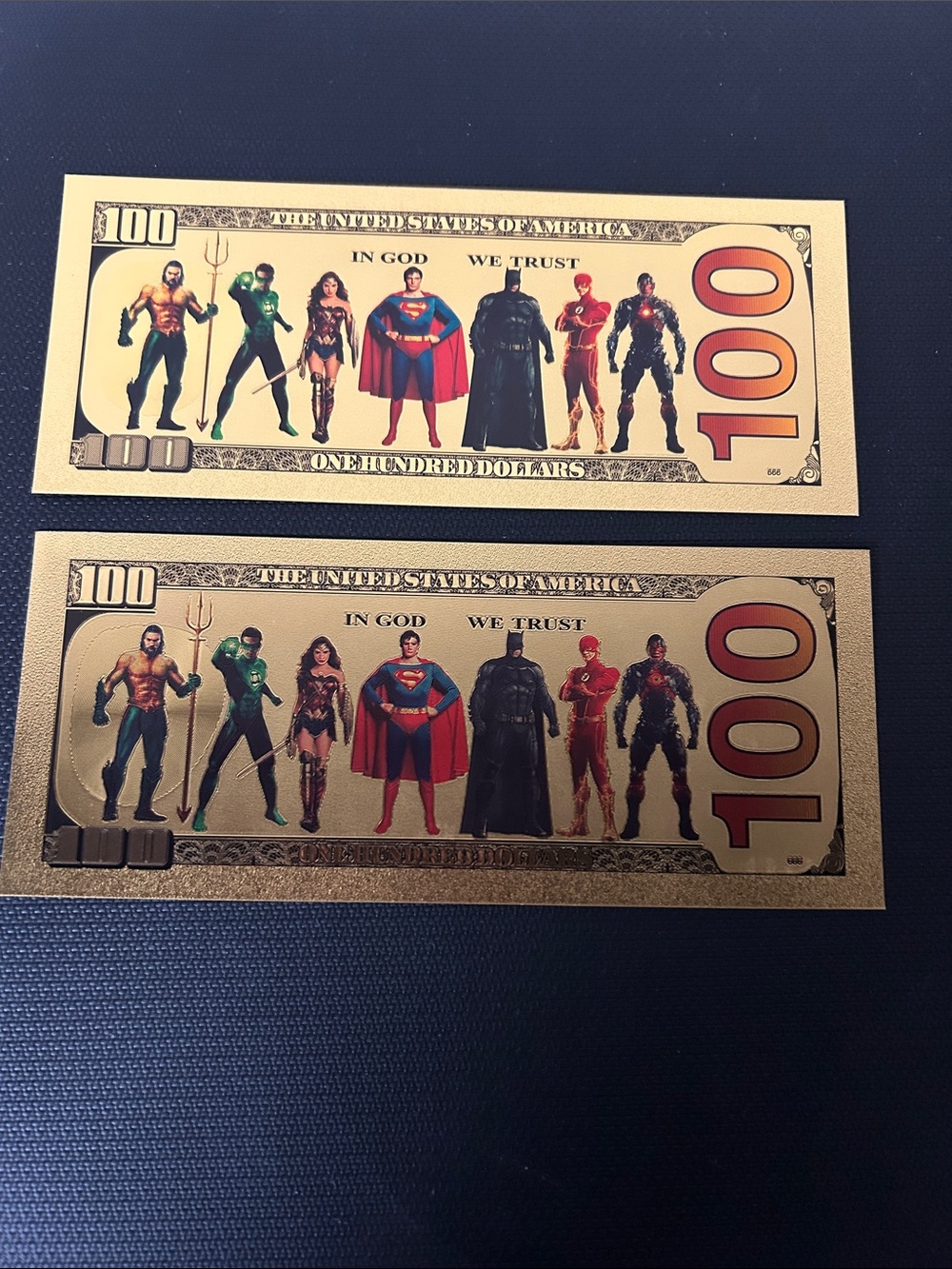 Superman & Batman Novelty Gold $100 Bills - Collectible Set - Picture 2 of 2